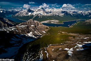 Helicopter Sightseeing in Canada